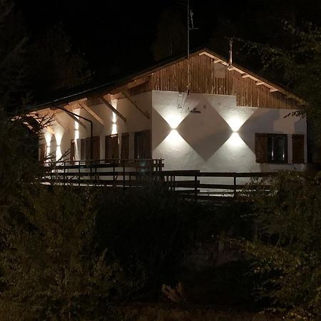 Вілла Xalet Les Avellanes - Hut 7335 Арінсаль Екстер'єр фото